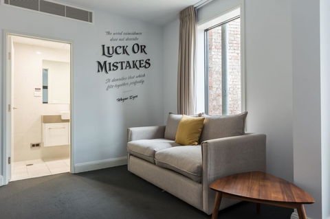 The Lucky Hotel - VIC Tourism 23