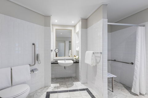 Radisson Blu Plaza Hotel Sydney - VIC Tourism 33