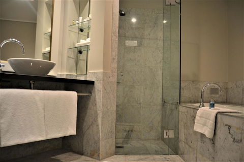Radisson Blu Plaza Hotel Sydney - VIC Tourism 40
