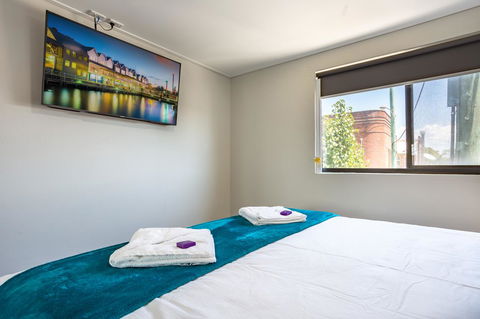 Hamilton On Beaumont - VIC Tourism 36