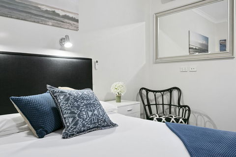 Airport Hotel Sydney - VIC Tourism 15