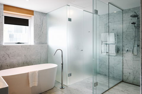 The Old Clare Hotel, Independent Collection By EVT - VIC Tourism 16