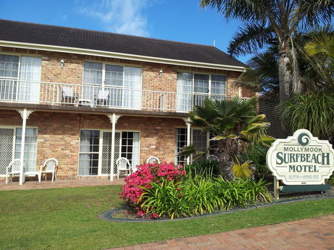 Mollymook Surfbeach Motel & Apartments - VIC Tourism 8