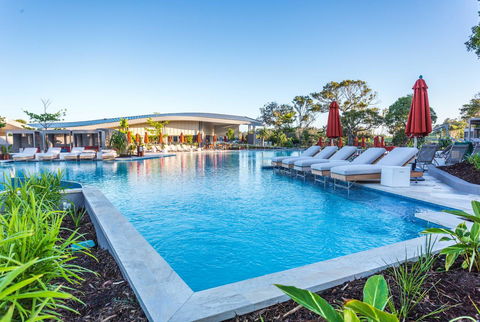 Elements Of Byron - VIC Tourism 16