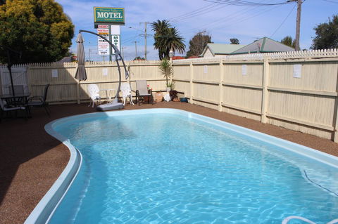Hunter Valley Motel - VIC Tourism 5