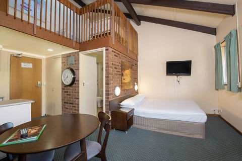 Alpine Gables - VIC Tourism 16