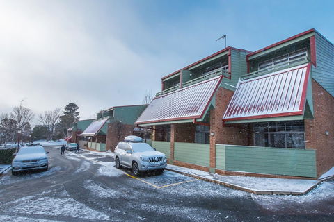 Alpine Gables - VIC Tourism 9