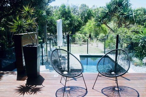 Casuarina Beachfront House - Hostie Properties - VIC Tourism 1
