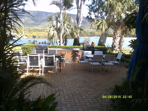 Pelican H2O One & Two Bedroom Apartments - VIC Tourism 10
