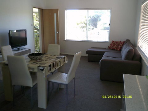 Pelican H2O One & Two Bedroom Apartments - VIC Tourism 19