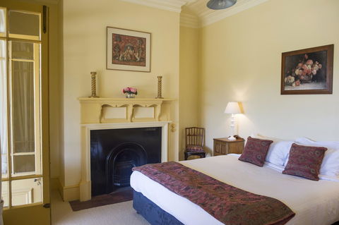 Hillview Heritage Hotel - VIC Tourism 34