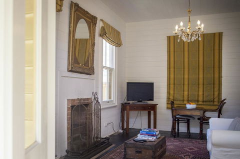 Hillview Heritage Hotel - VIC Tourism 20