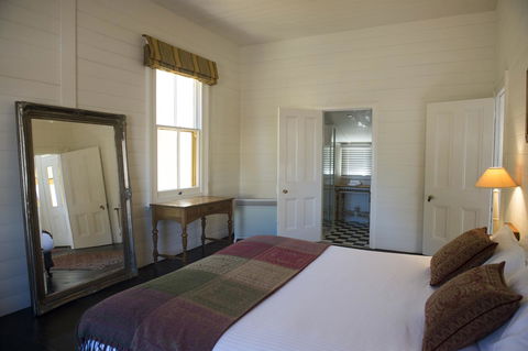 Hillview Heritage Hotel - VIC Tourism 21