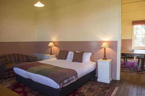 Hillview Heritage Hotel - VIC Tourism 43