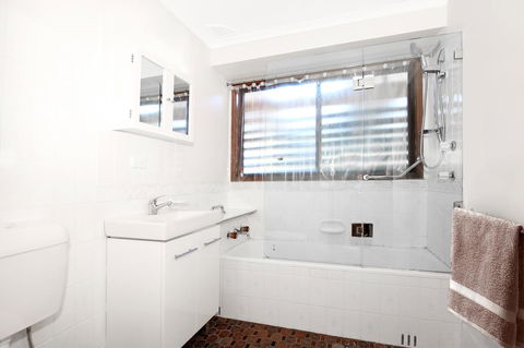 Sandy Toes Beach House Jervis Bay - 2min To Beach - VIC Tourism 12
