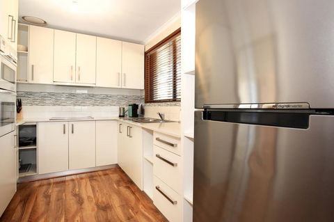 Sandy Toes Beach House Jervis Bay - 2min To Beach - VIC Tourism 9