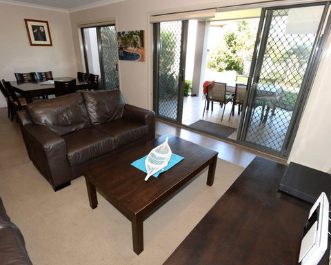 Yarrawonga Waterfront Apartments - VIC Tourism 13