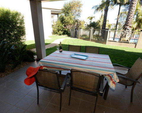 Yarrawonga Waterfront Apartments - VIC Tourism 5