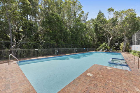 Pacific Towers Beach Resort - VIC Tourism 14