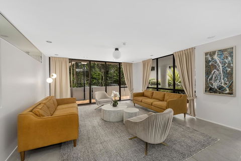 Pacific Towers Beach Resort - VIC Tourism 10