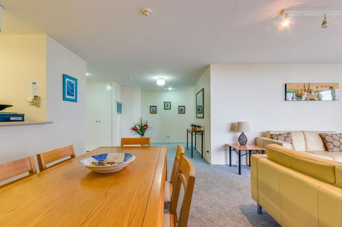 Pacific Towers Beach Resort - VIC Tourism 44