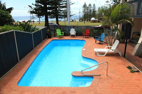 Beach House Holiday Apartments - VIC Tourism 19