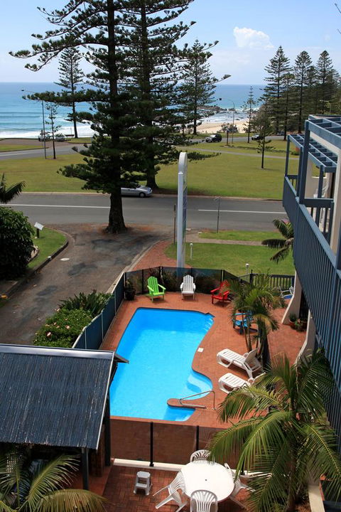 Beach House Holiday Apartments - VIC Tourism 1