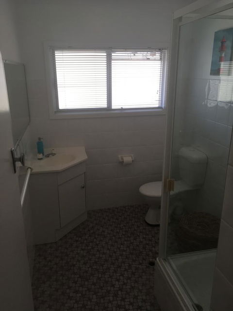 Tomaree Lodge - VIC Tourism 6