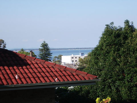 Tomaree Lodge - VIC Tourism 8