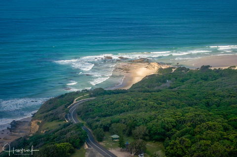 Valla's Beach House - VIC Tourism 1