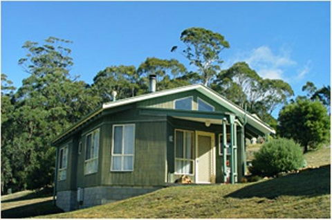 Jenolan Cabins - VIC Tourism 9