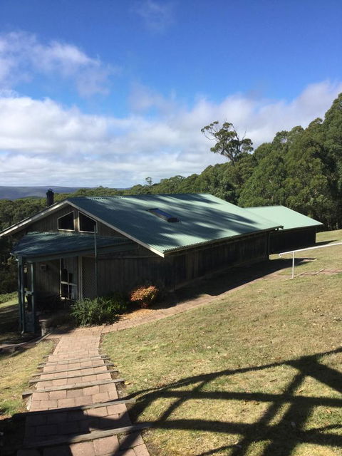 Jenolan Cabins - VIC Tourism 3