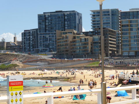 Arena Luxury Beachfront Apartment - VIC Tourism 13