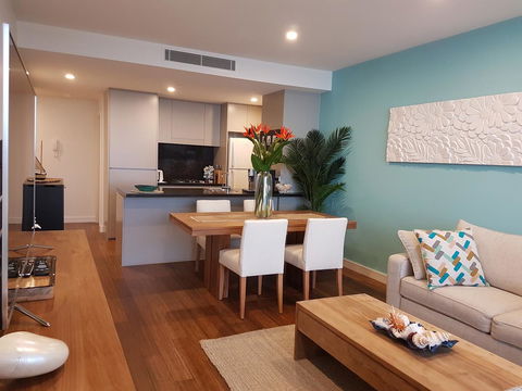 Arena Luxury Beachfront Apartment - VIC Tourism 39