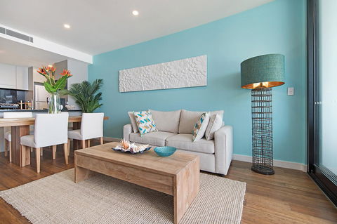 Arena Luxury Beachfront Apartment - VIC Tourism 37