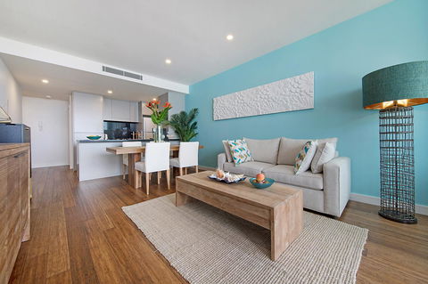 Arena Luxury Beachfront Apartment - VIC Tourism 41