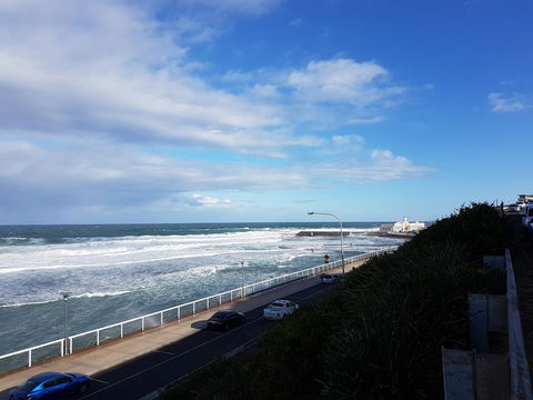 Arena Luxury Beachfront Apartment - VIC Tourism 38