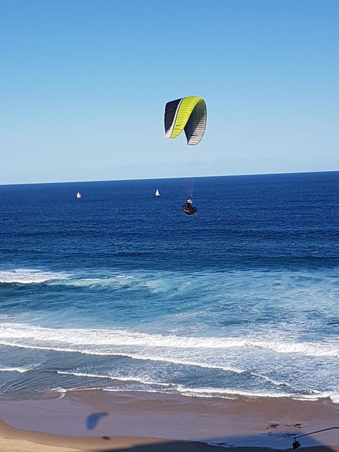 Arena Luxury Beachfront Apartment - VIC Tourism 15