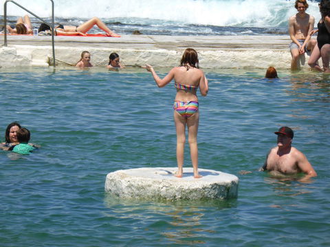 Arena Luxury Beachfront Apartment - VIC Tourism 9