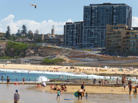 Arena Luxury Beachfront Apartment - VIC Tourism 10