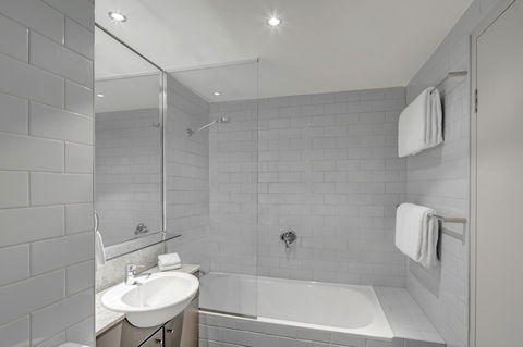 Adina Apartment Hotel Chippendale - VIC Tourism 12