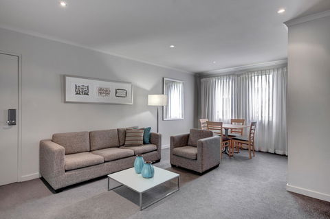 Adina Apartment Hotel Chippendale - VIC Tourism 11