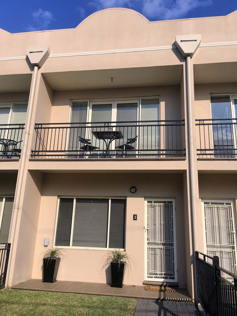 Travers Street Apartment - VIC Tourism 0
