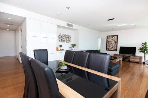 The Penthouse - VIC Tourism 8