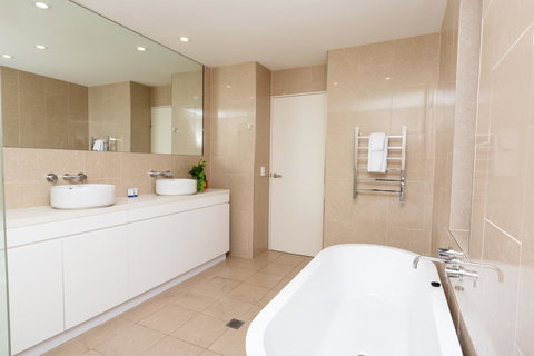 The Penthouse - VIC Tourism 14