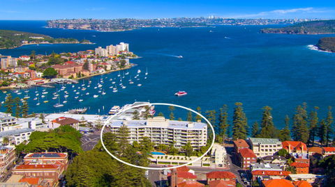 Grande Esplanade Studio - VIC Tourism 0