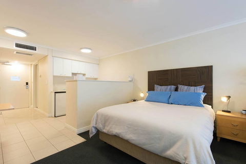 Grande Esplanade Studio - VIC Tourism 4