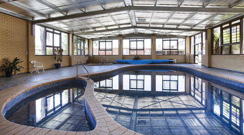 Boomerang Hotel - VIC Tourism 5