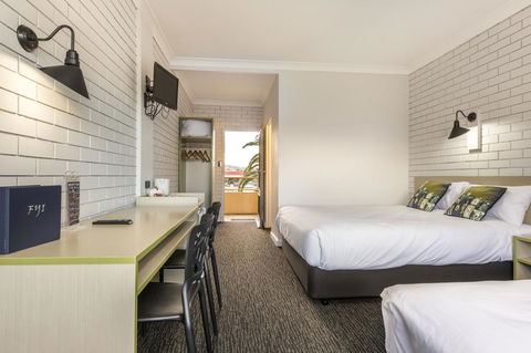 Boomerang Hotel - VIC Tourism 29