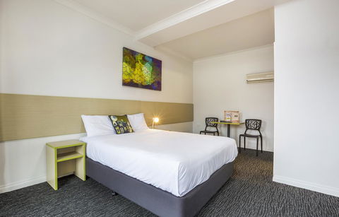 Boomerang Hotel - VIC Tourism 15